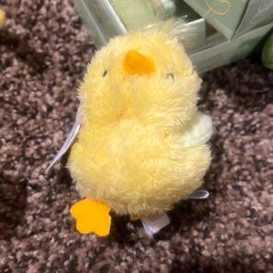 NWT Hallmark chirping chick in bunny bag